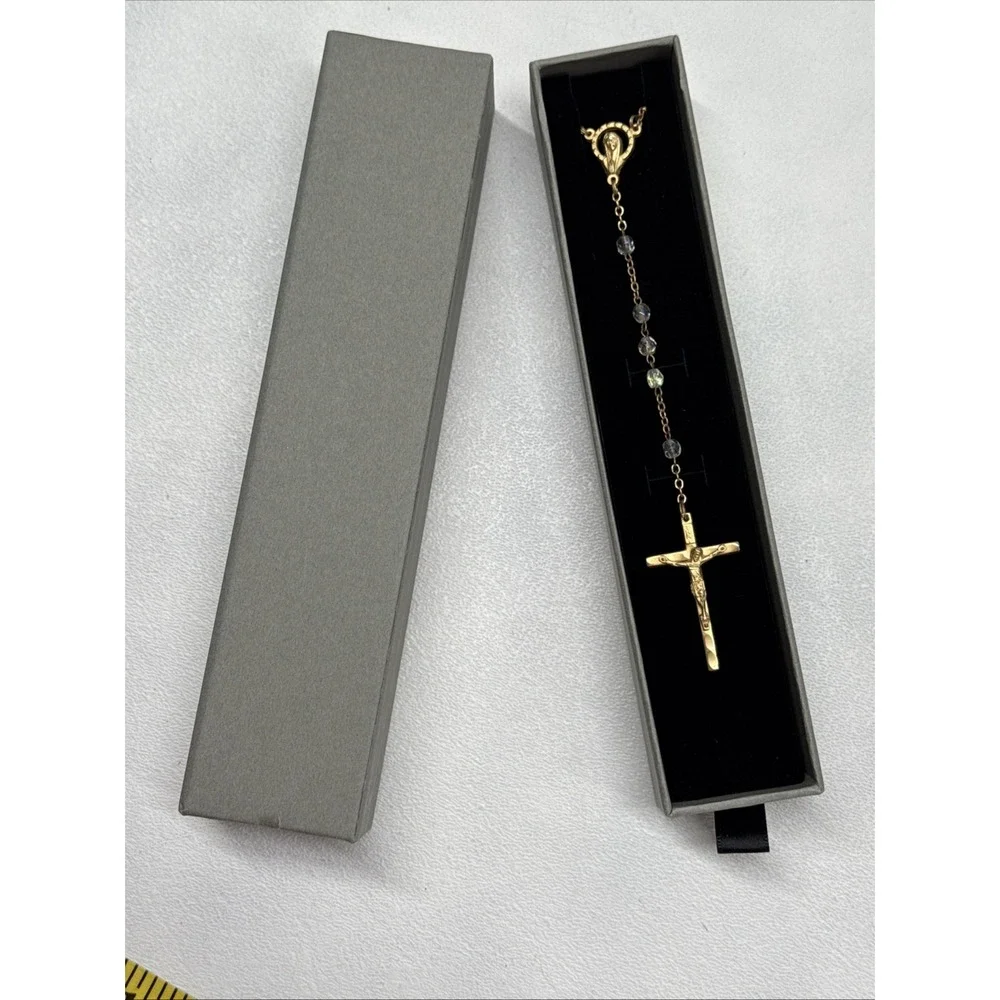 Catholic - Mary - Jesus On Cross - Chain Link beaded‎ necklace 18